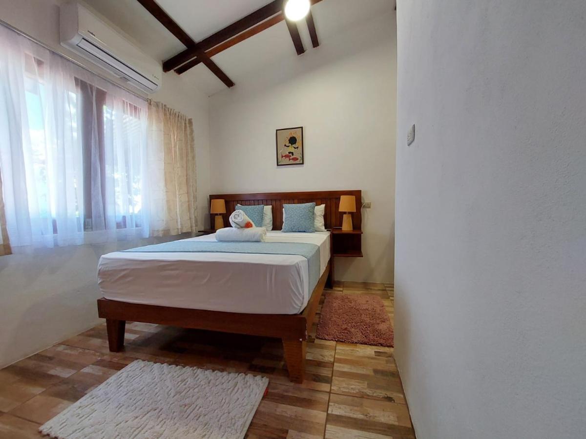 Casa Thirema Tortuguero Hotel Kültér fotó