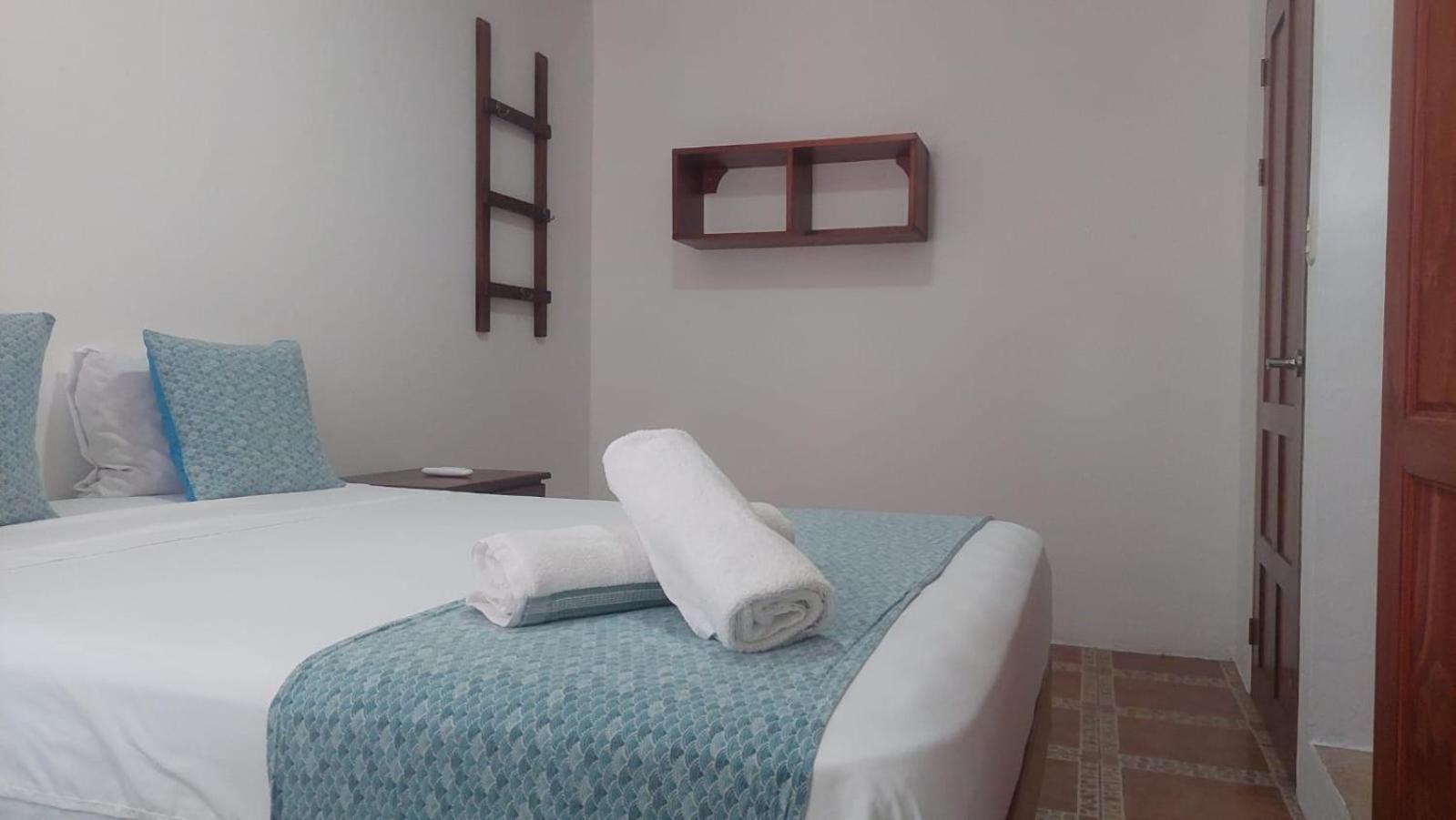 Casa Thirema Tortuguero Hotel Kültér fotó