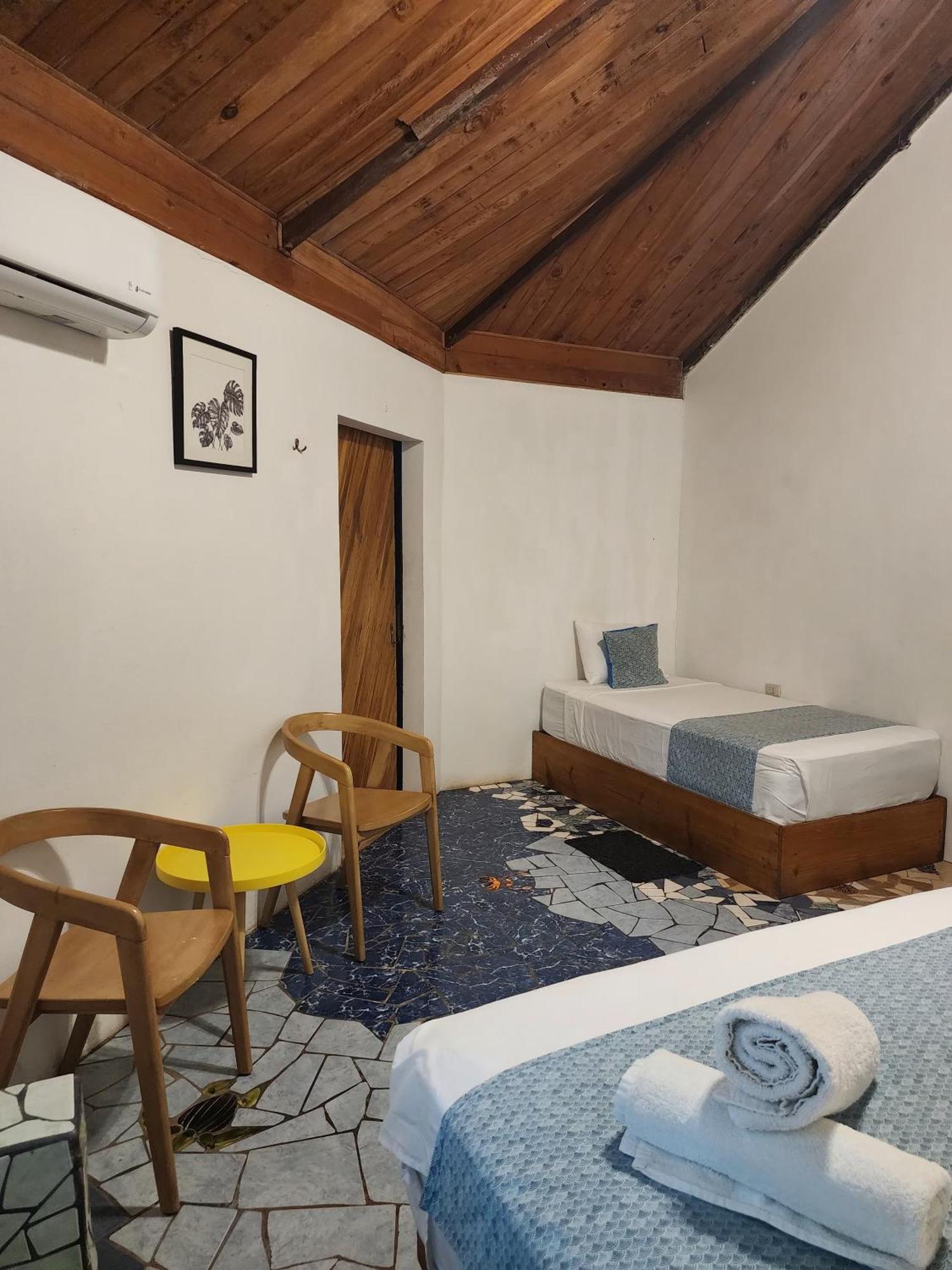 Casa Thirema Tortuguero Hotel Kültér fotó