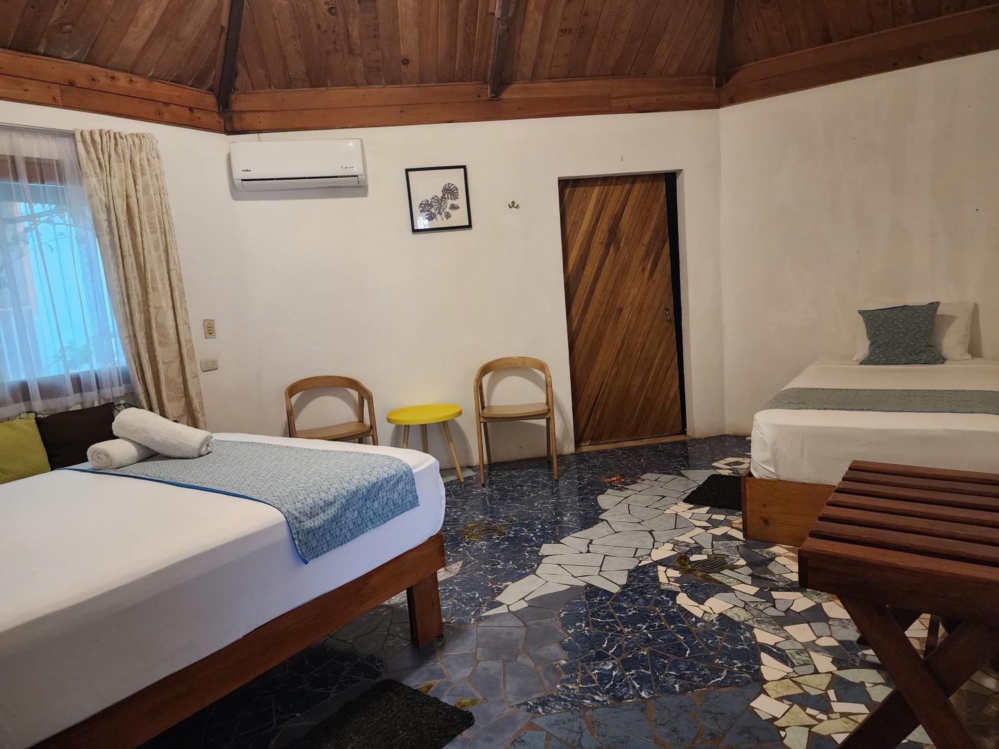 Casa Thirema Tortuguero Hotel Kültér fotó